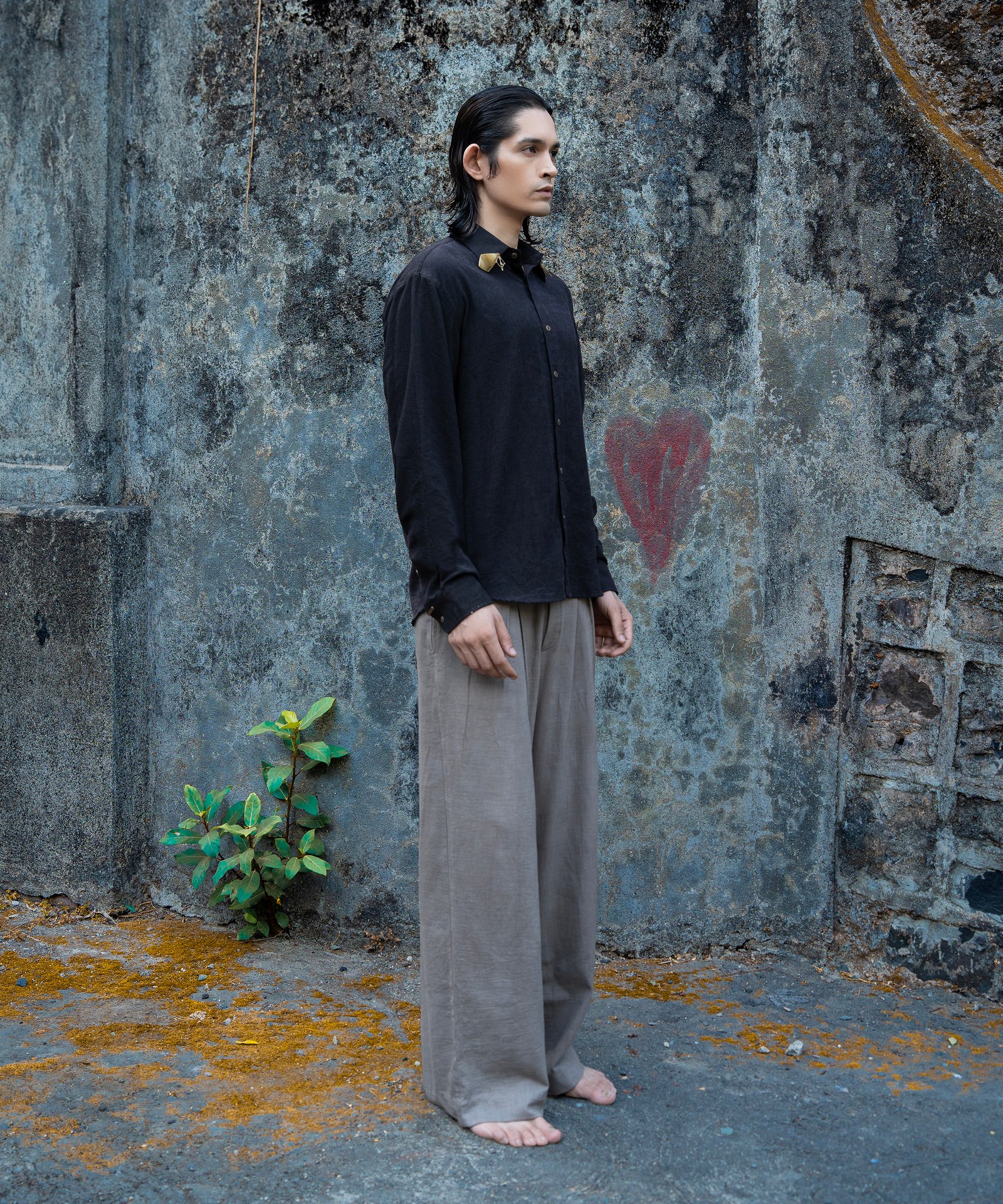 THE NOIR BLOOM 3 The Noir Bloom Linen Shirt Botanical Embroidery Detail